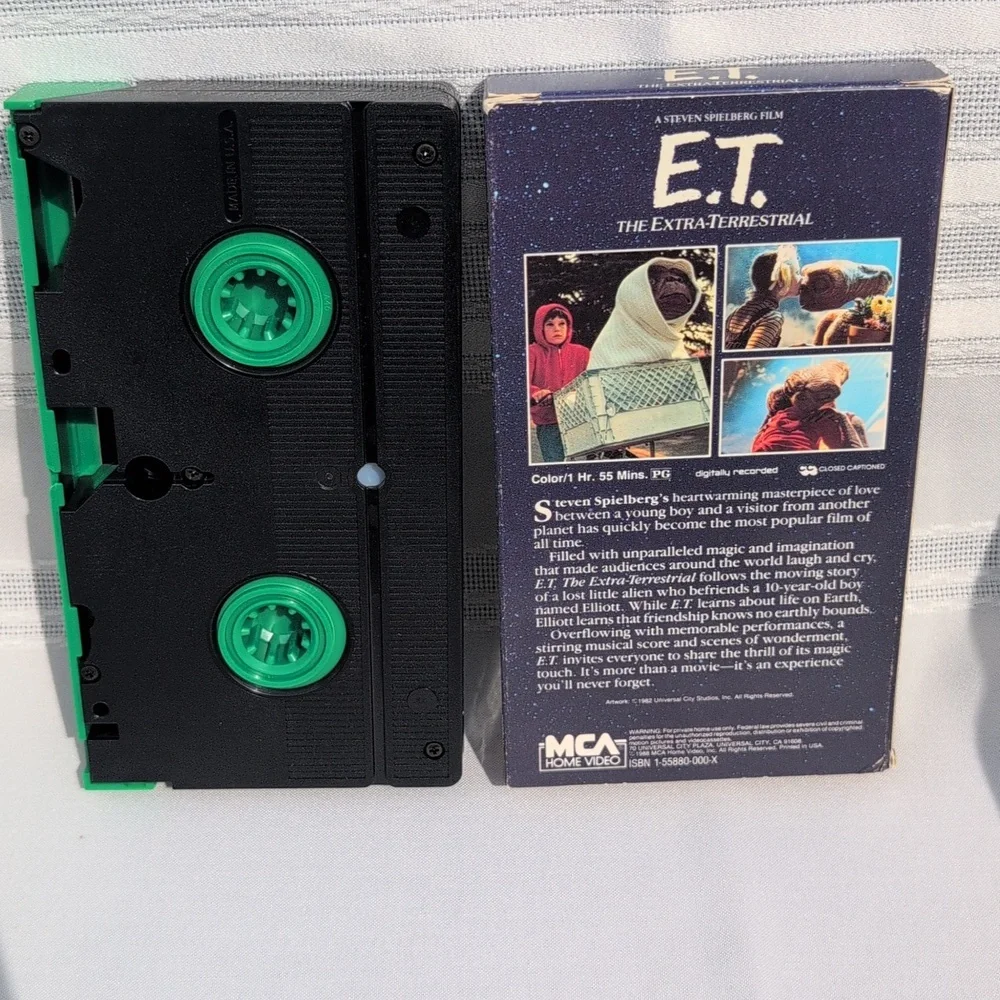 E.T. The Extra-Terrestrial VHS Tape Green